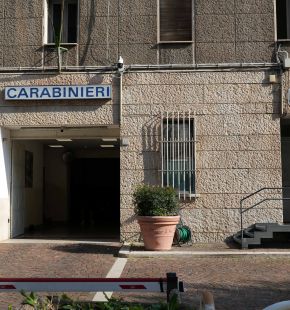 Eur, in giornata, furto la mattina e rapina la sera nello stesso negozio, custodia cautelare per il 33enne che era già in carcere
