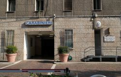 Eur, in giornata, furto la mattina e rapina la sera nello stesso negozio, custodia cautelare per il 33enne che era già in carcere