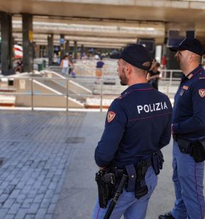 Roma, borseggiatori in azione nelle stazioni, 4 in manette tra Ostiense, Tiburtina e Termini