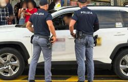 Aereoporto di Fiumicino, rissa tra tassisti, NCC ed abusivi al terminal 3, ferita una turista americana