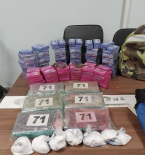 Ostia, auto in sosta zeppe di droga, un fortino diffuso scoperto dalla Polizia, in manette 39enne, sequestrati 28 kg. di droga