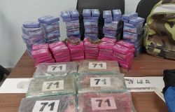 Ostia, auto in sosta zeppe di droga, un fortino diffuso scoperto dalla Polizia, in manette 39enne, sequestrati 28 kg. di droga
