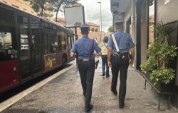 Roma quartiere Africano, illegalità, degrado e fenomeno della malamovida nel mirino dei Carabinieri, 2 arresti