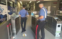 Carabinieri PARIOLI_-_Controlli nel_quartiere_Africano