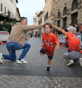 La Corsa del Ricordo fa tappa a Grosseto, una festa di sport oltre ad essere una gara sportiva