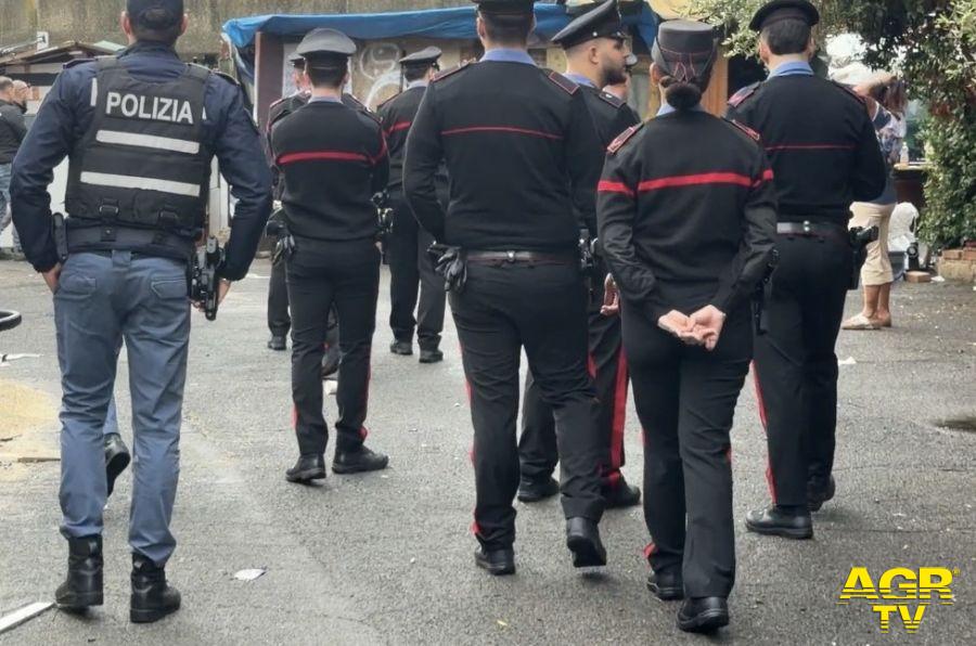 Polizia sgombero interforze Vaccheria Polizia sgombero interforze Vaccheria