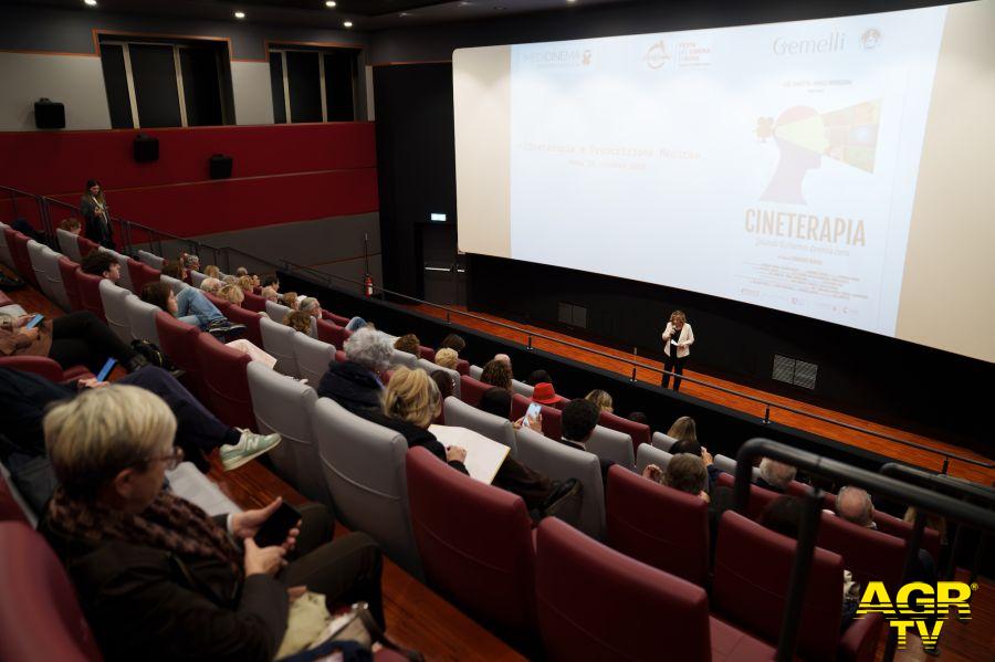 Cinema e salute: al Gemelli un convegno con MediCinema foto da comunicato stampa Cinema e salute: al Gemelli un convegno con MediCinema foto da comunicato stampa