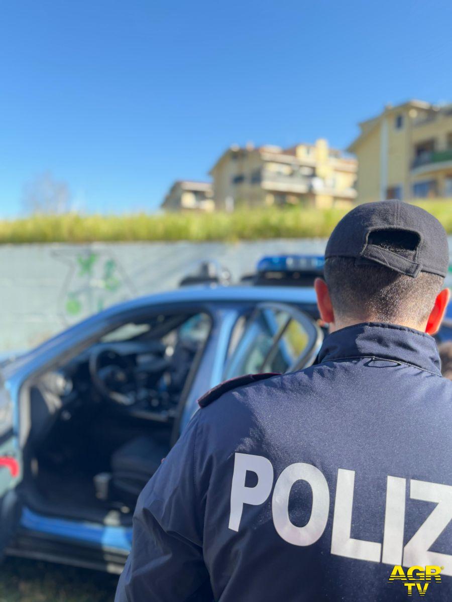 Polizia gli agenti intervenuti Polizia gli agenti intervenuti