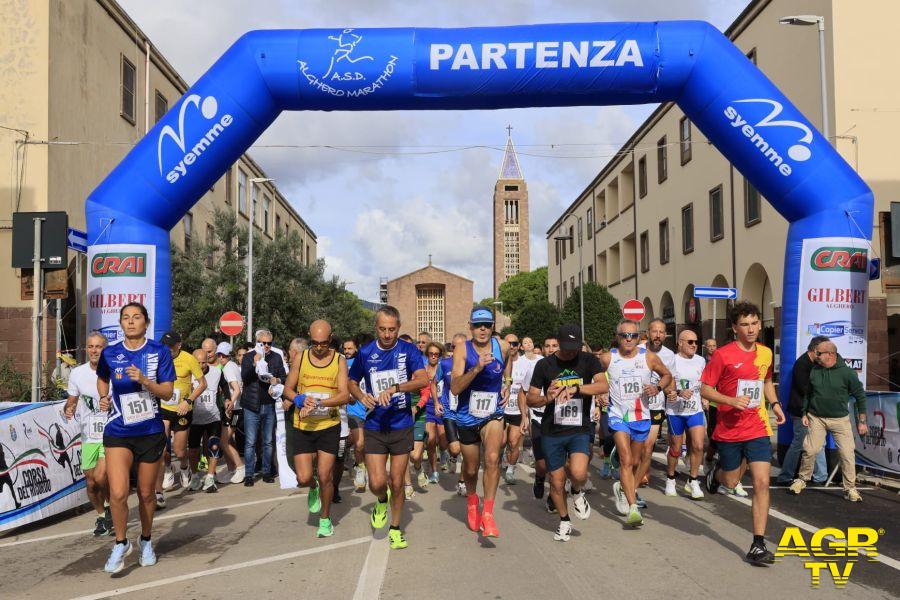 la partenza della II Corsa del Ricordo di Fertilia ph credit FotoInCorsa la partenza della II Corsa del Ricordo di Fertilia ph credit FotoInCorsa
