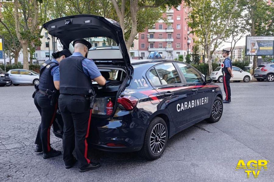 Roma: controlli Carabinieri all'Esquilino e San Giovanni Roma: controlli Carabinieri all'Esquilino e San Giovanni