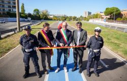 inaugurazione viadotto del presidente il taglio del nastrofoto da comunicato stampa