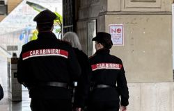 Roma Eur, controlli antidegrado, sgomberato mercato abusivo alla Piramide, 3 arresti e 16 persone denunciate