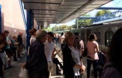 Acilia sud, una stazione a metà....