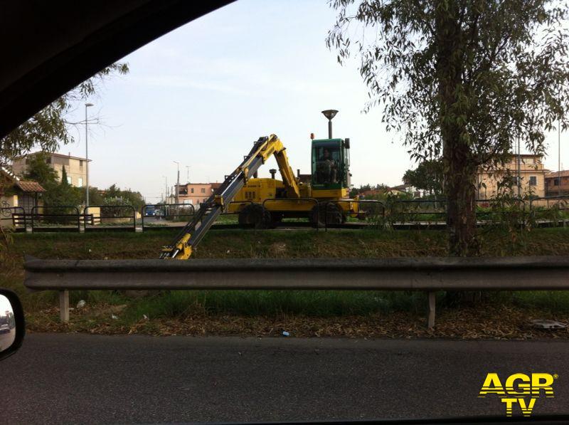 Via dei Romagnoli, il cantiere funziona a singhiozzo