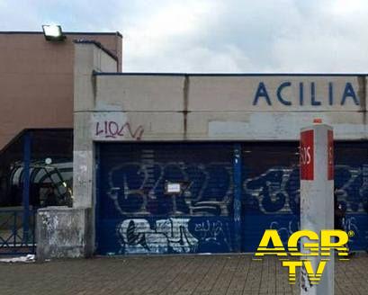 Acilia sud, una stazione irraggiungibile Acilia sud, una stazione irraggiungibile
