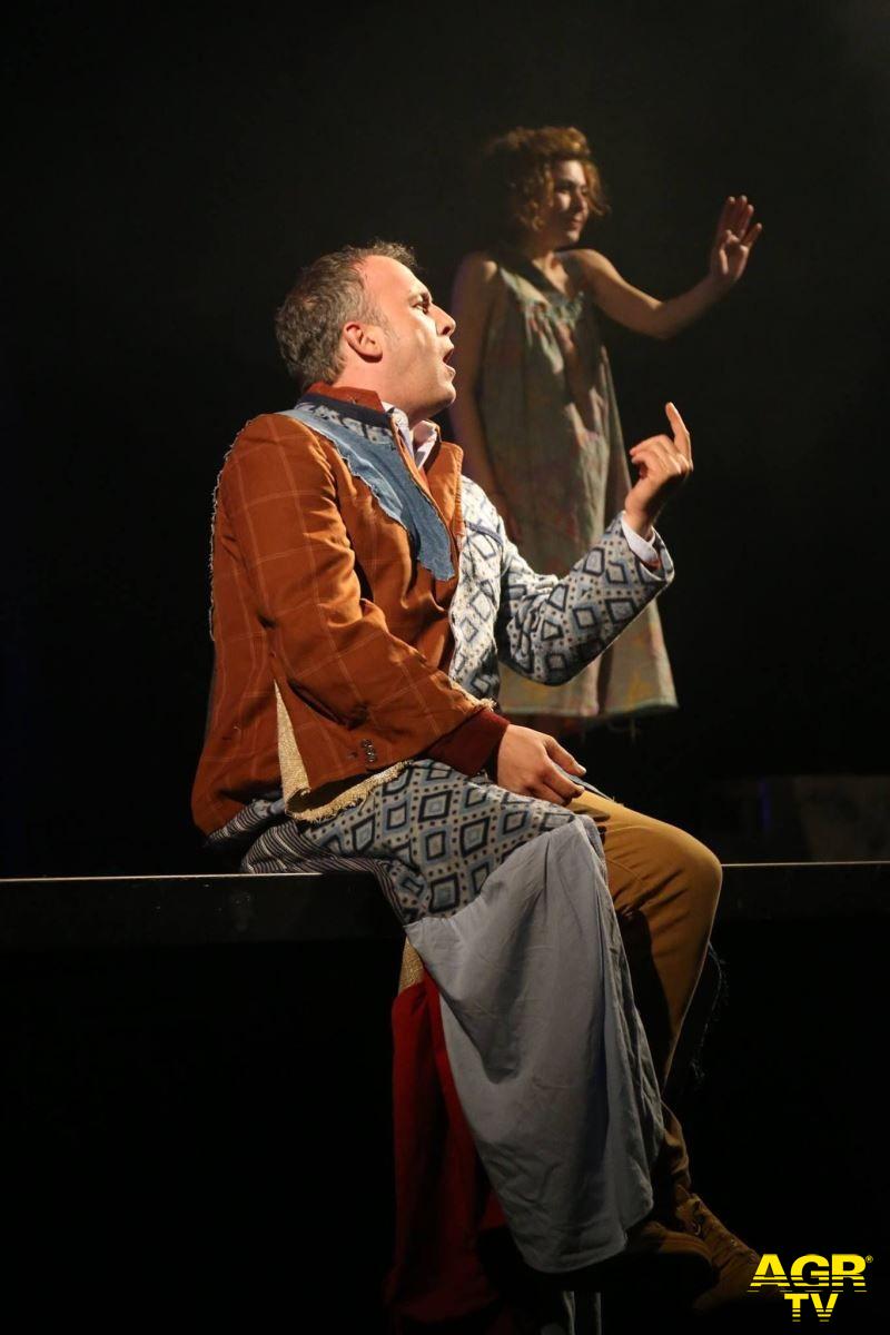 Al Cyrano la commedia ecologista: Amazzonia
