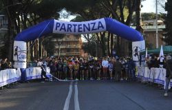 Roma, ottocento maratoneti alla Corsa del ricordo