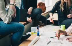 Fiumicino , scuole aperte ma pochi studenti