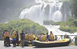 Primo maggio vicino Roma, prova il rafting