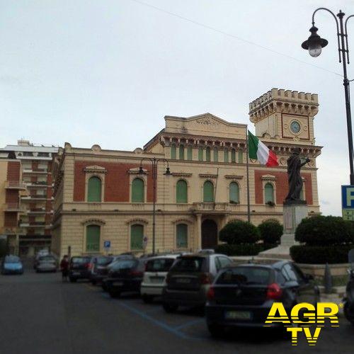 Nettuno, sfiduciato il sindaco grillino