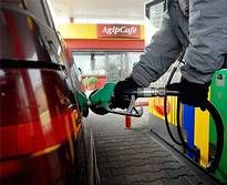 Federconsumatori, benzina boom.... ma pesa una tassazione eccessiva