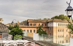 Sulla terrazza dell'hotel Dom una cena incantata