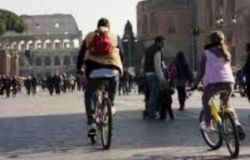 Roma, la Magnalonga in bicicletta