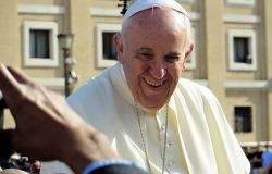 Ostia, Papa Francesco celebra il Corpus Domini a Santa Monica