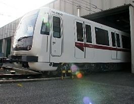 CAF - il nuovo treno della Metro B CAF - il nuovo treno della Metro B