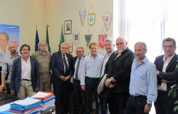 Balneari: trasformare in nazionali le due leggi regionali liguri a tutela della categoria