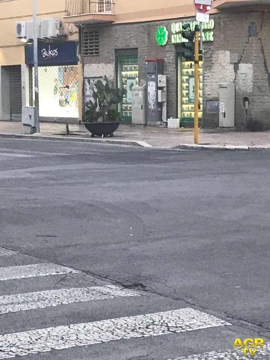 Ostia, spostate le bancarelle Ostia, spostate le bancarelle