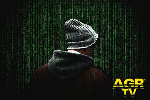 Frodi e furti identità, migliaia vittime in Italia Frodi e furti identità, migliaia vittime in Italia