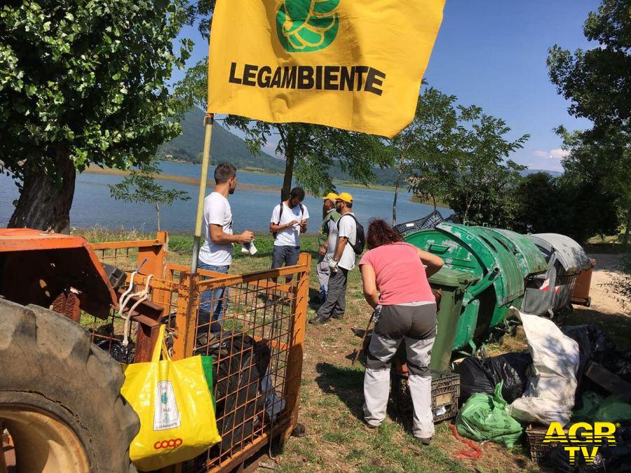 Legambiente, il monitoraggio dei laghi del Lazio