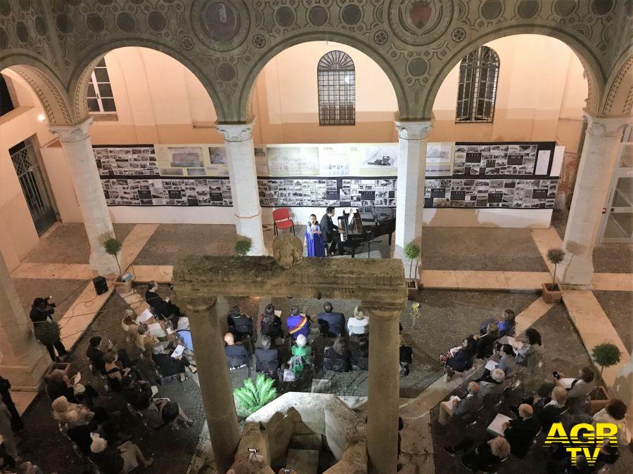 Ostia, il chiostro location ideale per i concerti Ostia, il chiostro location ideale per i concerti