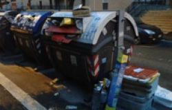 Rifiuti, ultimatum della Regione alla Raggi