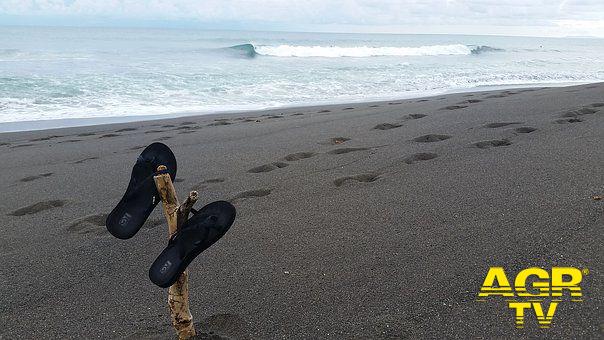 Fiumicino, dalla Regione 200 milioni per pulire le spiagge della foce del Tevere